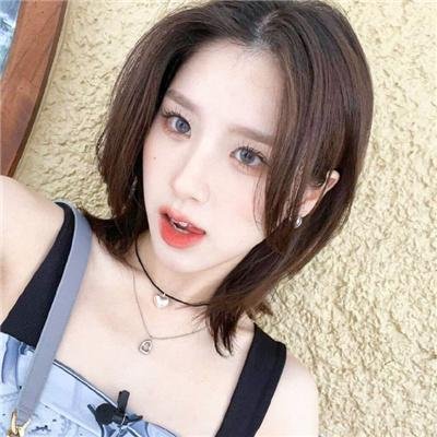 美丽笨女人
